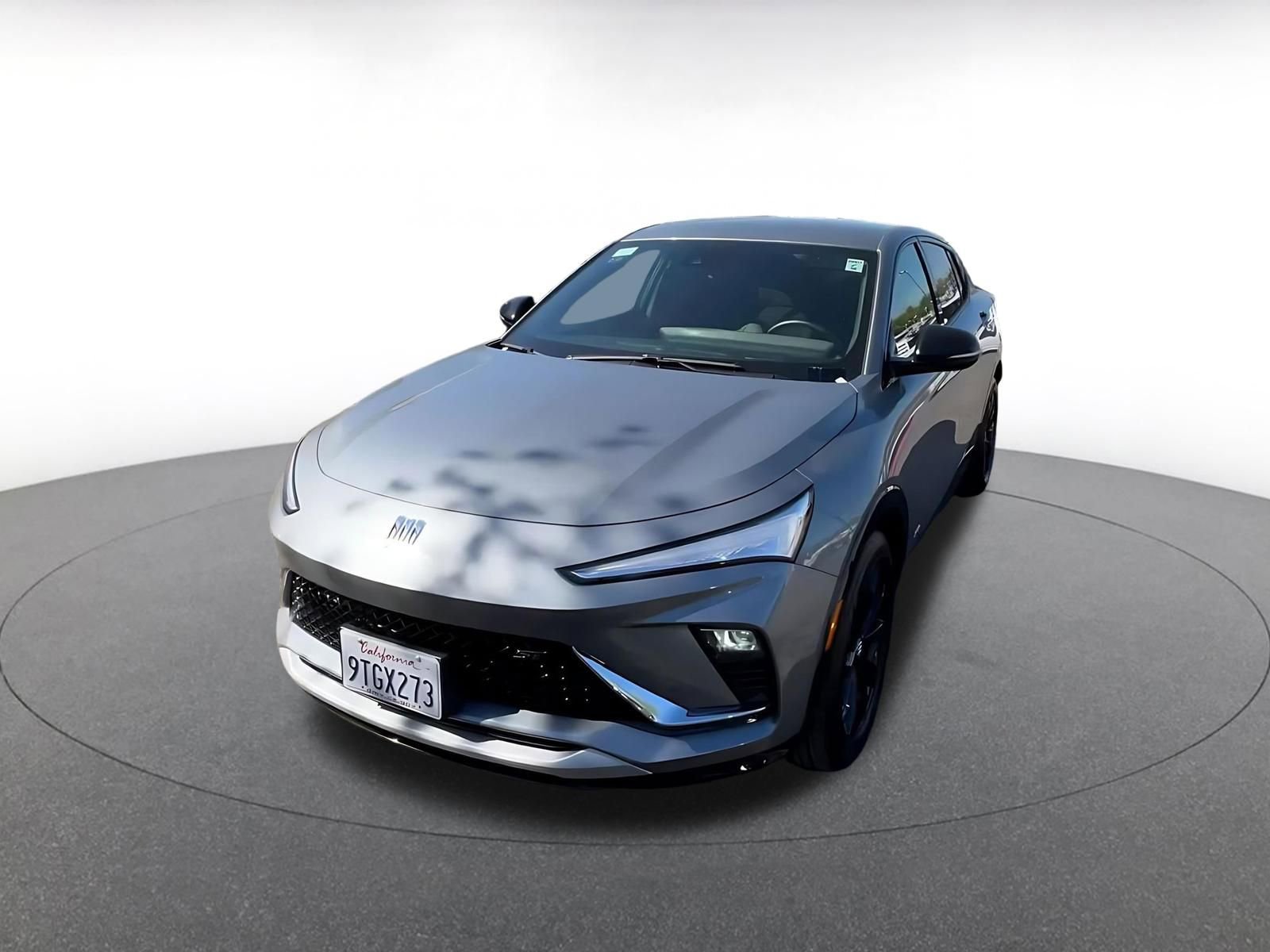 Used 2025 Buick Envista Sport Touring image 7