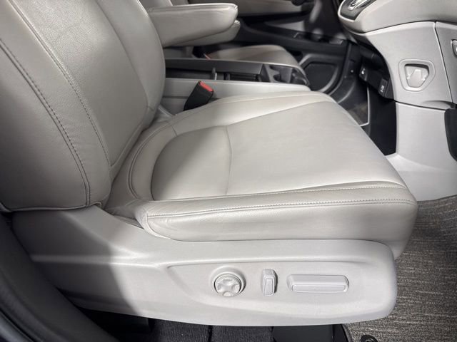 Used 2024 Honda Odyssey EX-L image 22