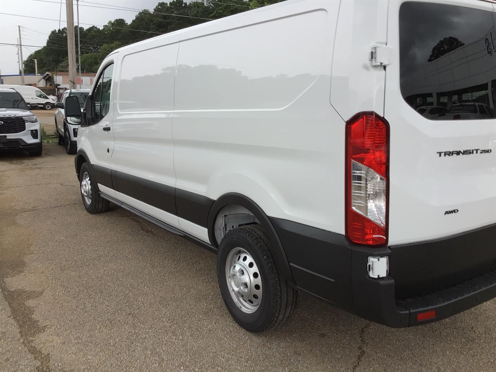 New 2026 Ford Transit 250 Low Roof AWD w/ Exterior Upgrade Package image 11