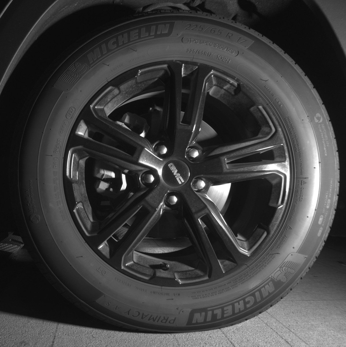 Used 2024 GMC Terrain SLE FWD image 12