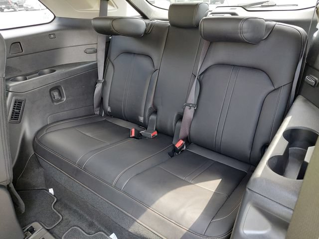 Used 2024 MAZDA CX-90 3.3 Turbo w/ Preferred Plus AWD/4WD image 16
