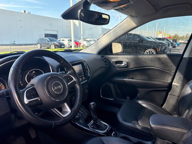 Used 2019 Jeep Compass Limited AWD/4WD image 13