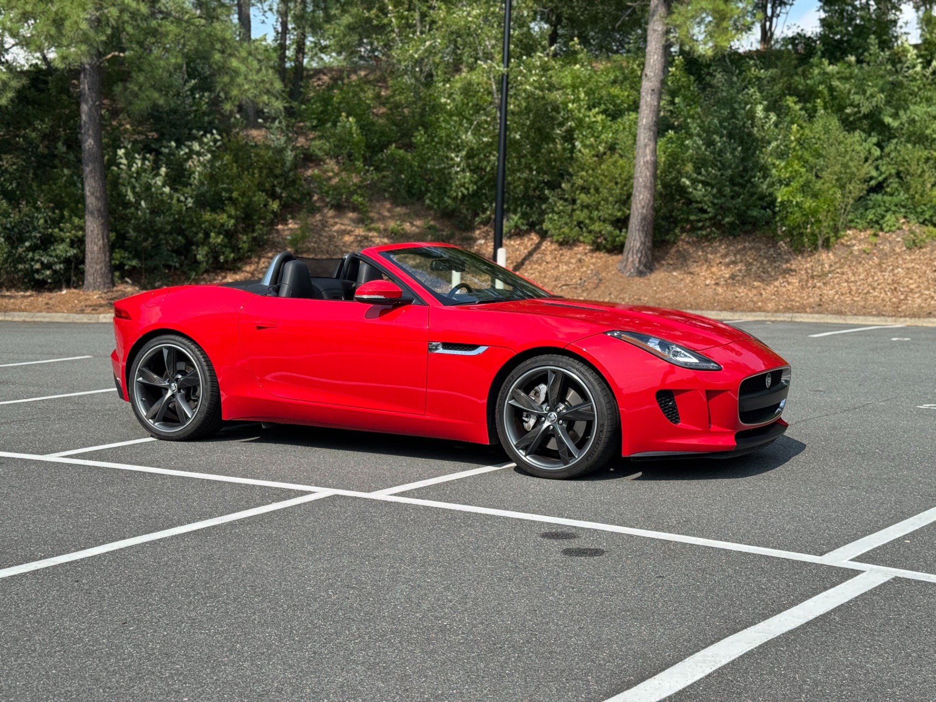 Used 2014 Jaguar F-TYPE Convertible RWD image 15