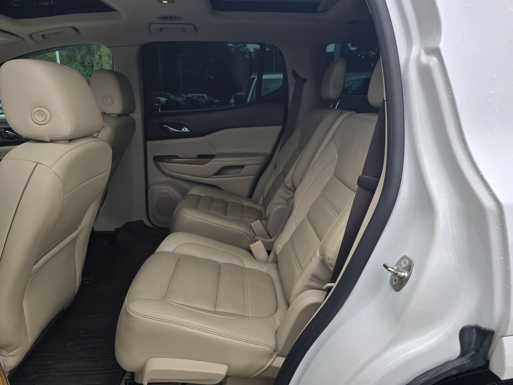 Certified 2017 GMC Acadia Denali w/ Technology Package FWD image 29
