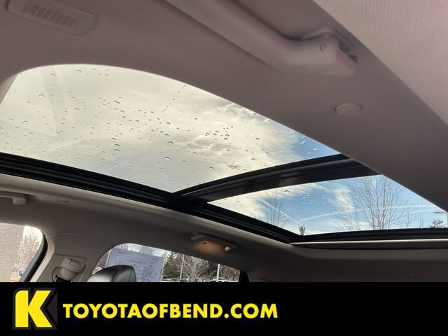 Used 2023 Lincoln Nautilus Reserve image 28