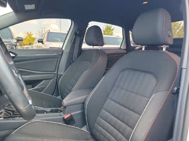 Used 2020 Volkswagen Jetta GLI FWD image 13