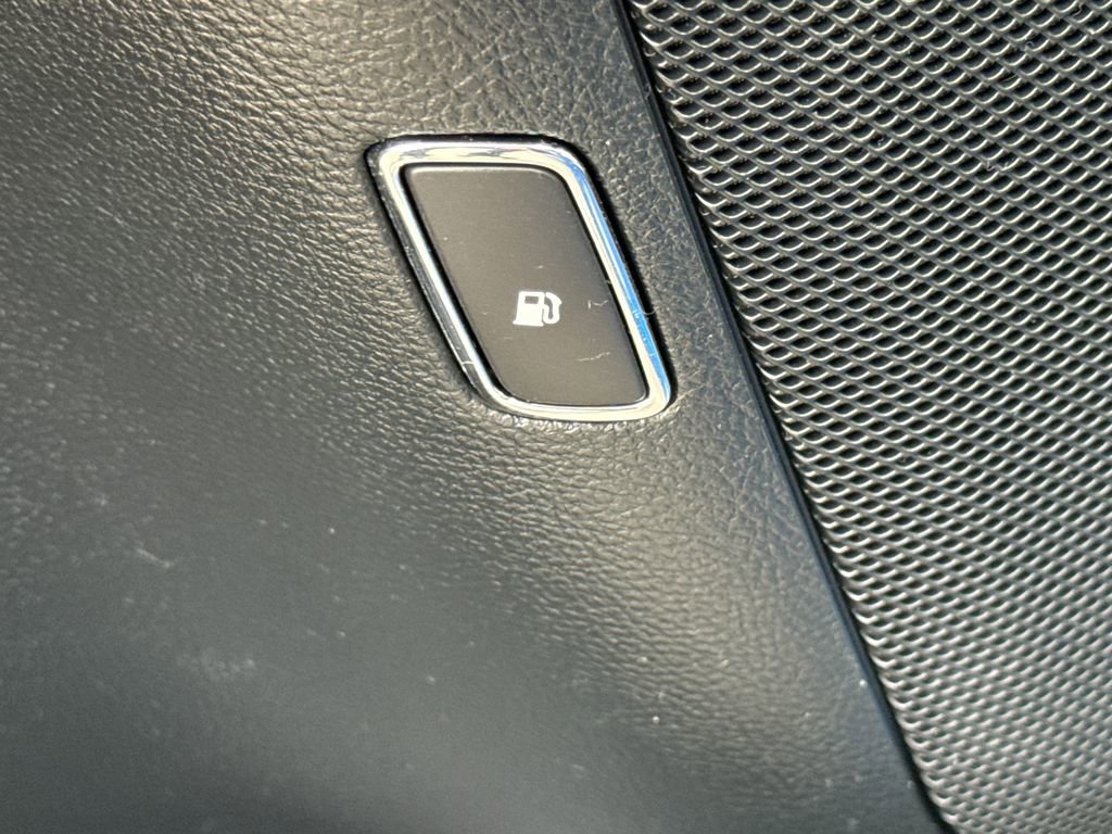 Used 2018 Ford Fusion S image 21