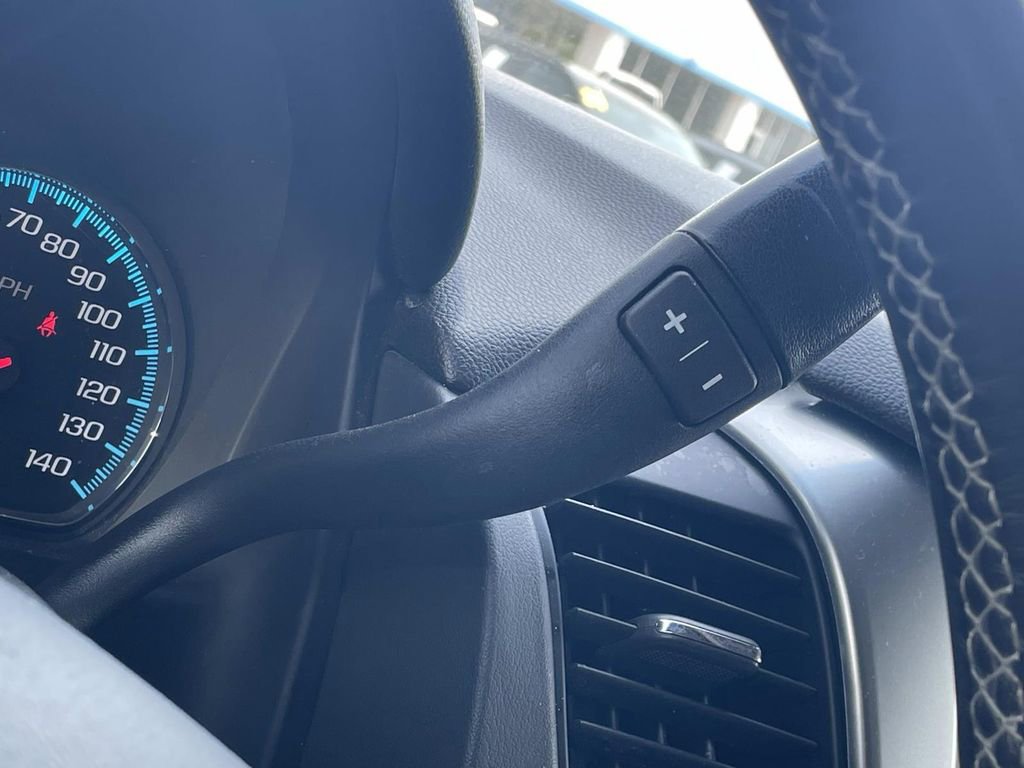 Used 2017 Chevrolet Suburban LT image 30