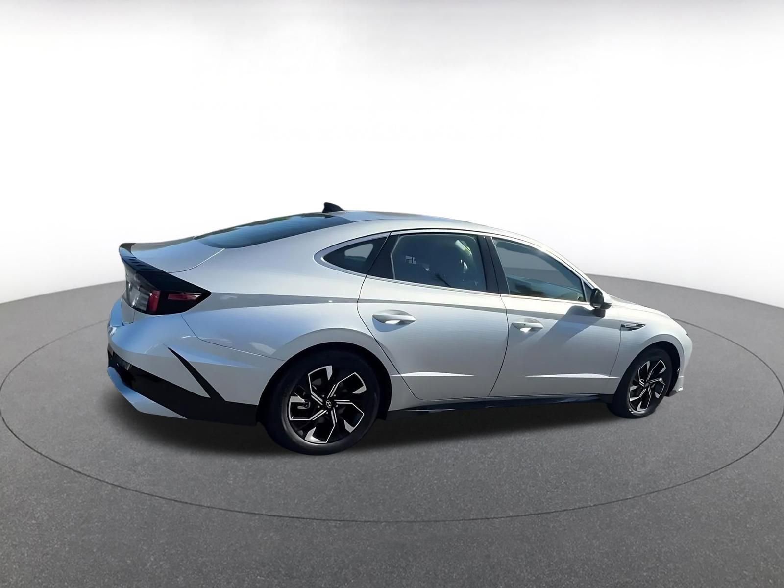 Used 2025 Hyundai Sonata SEL image 15