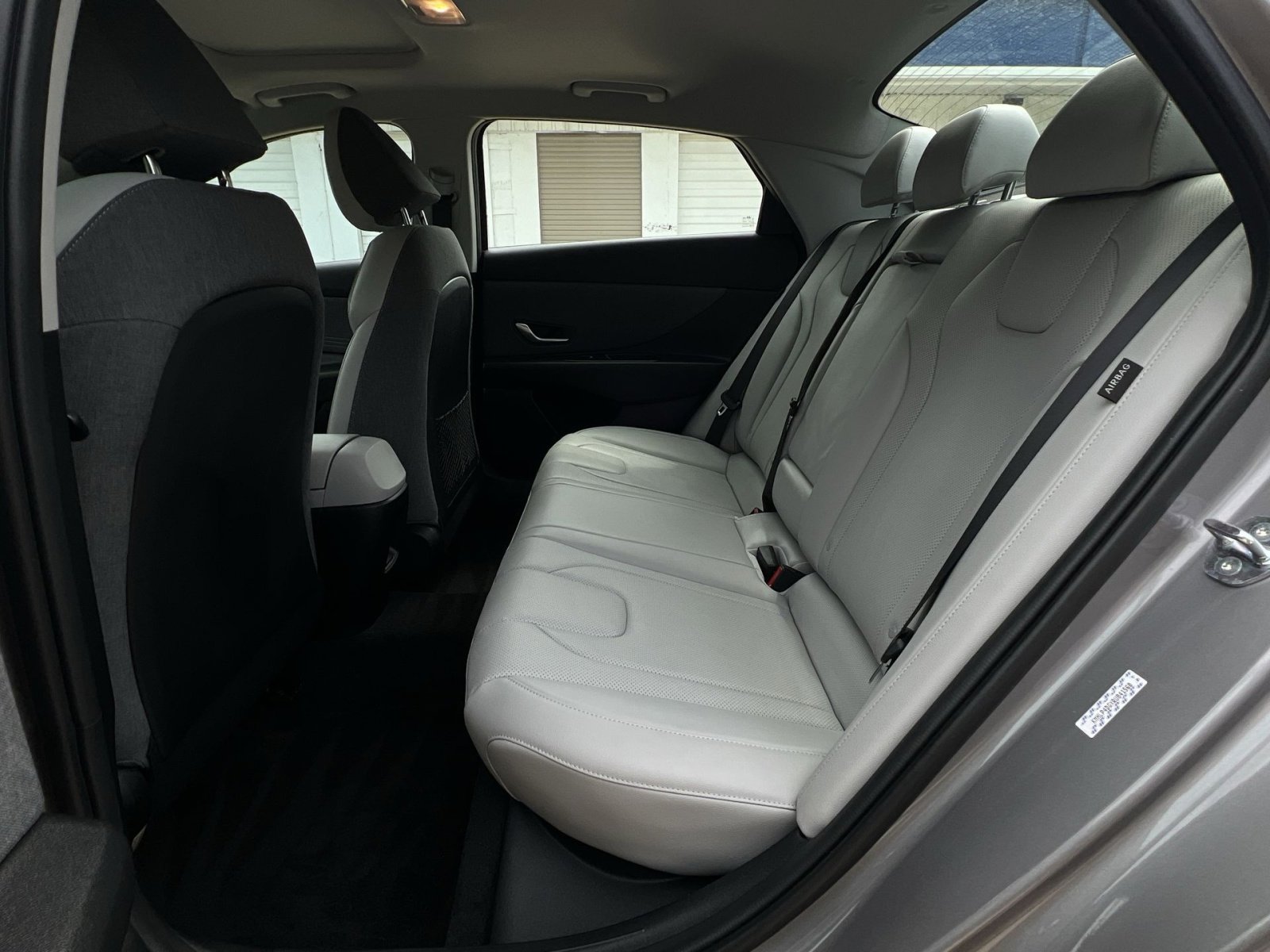 Used 2024 Hyundai Elantra Limited FWD image 42