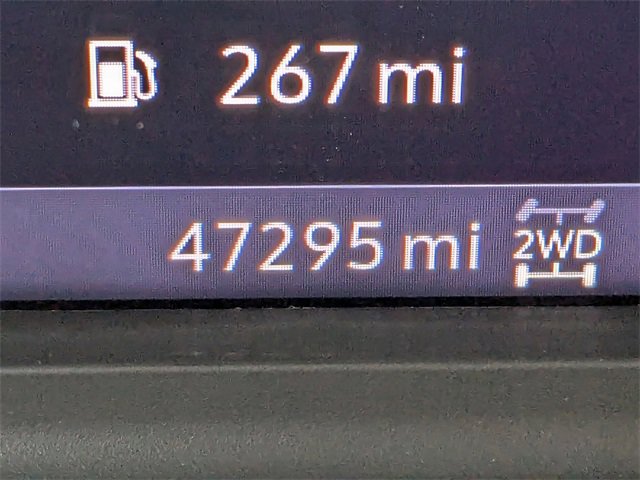 Used 2021 Chevrolet Silverado 1500 LT Trail Boss image 34