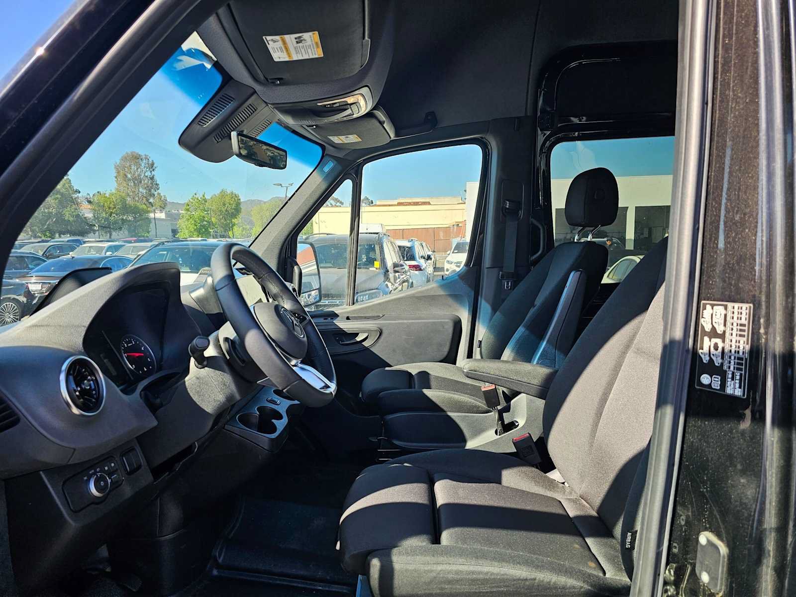 Used 2025 Mercedes-Benz Sprinter 3500 image 20