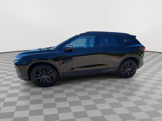 Used 2023 Chevrolet Blazer LT AWD/4WD image 4