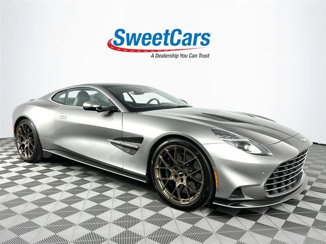 Used 2025 Aston Martin Vanquish RWD image 1