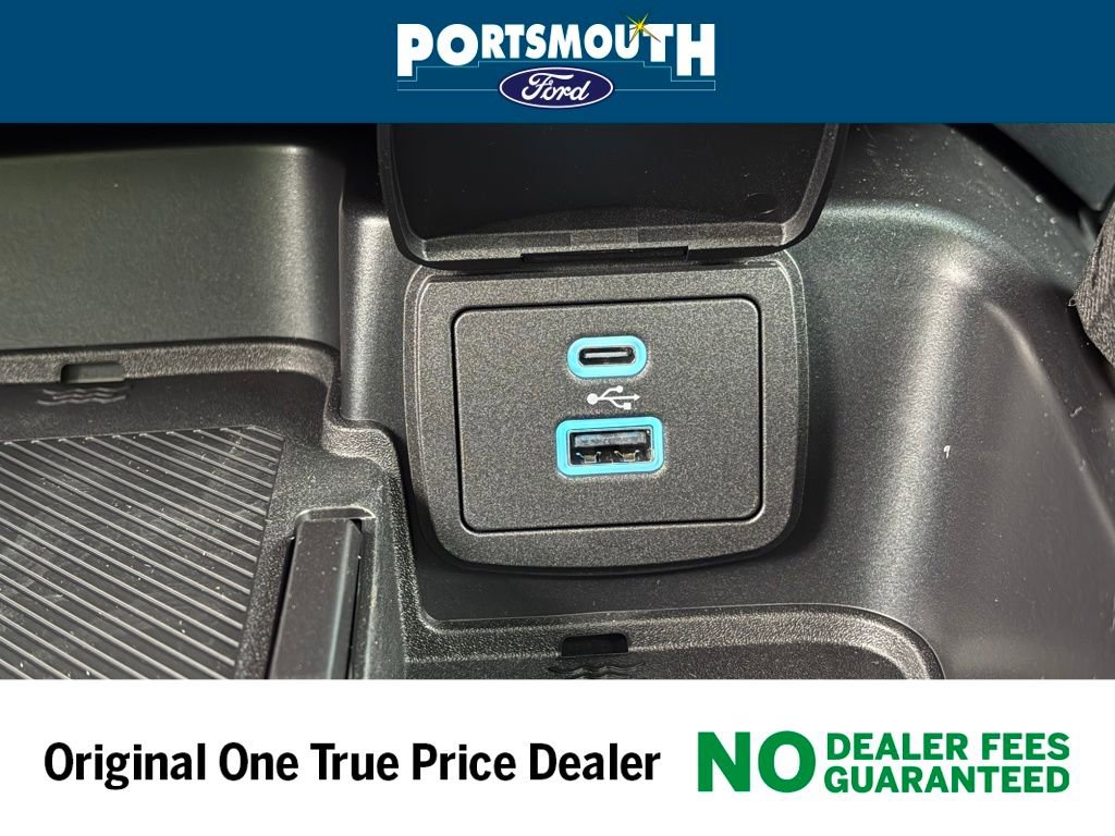 New 2025 Ford Bronco Badlands image 17