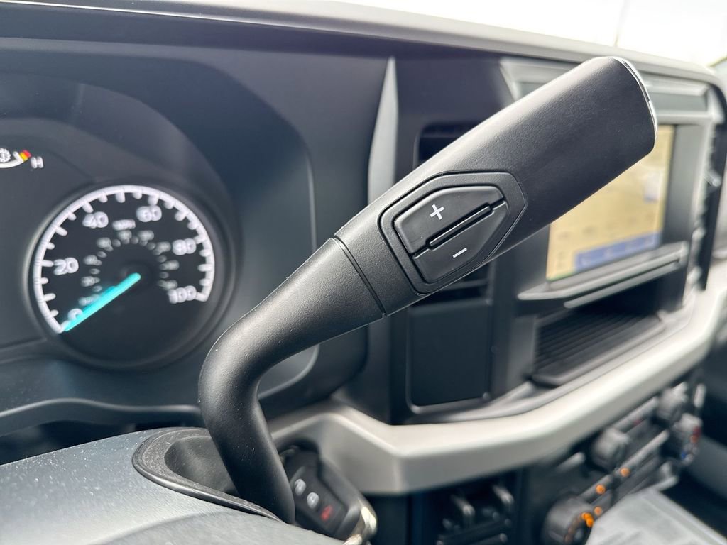 New 2026 Ford F350 XLT w/ FX4 Off-Road Package image 19