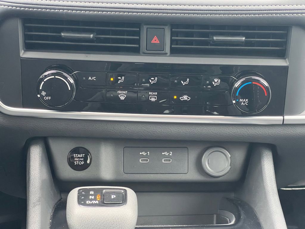 Certified 2026 Nissan Rogue S FWD image 4