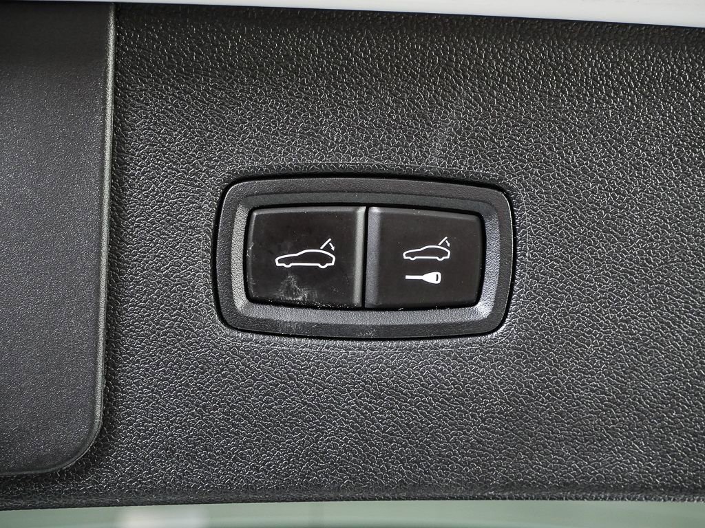 Certified 2021 Porsche Cayenne Turbo image 35