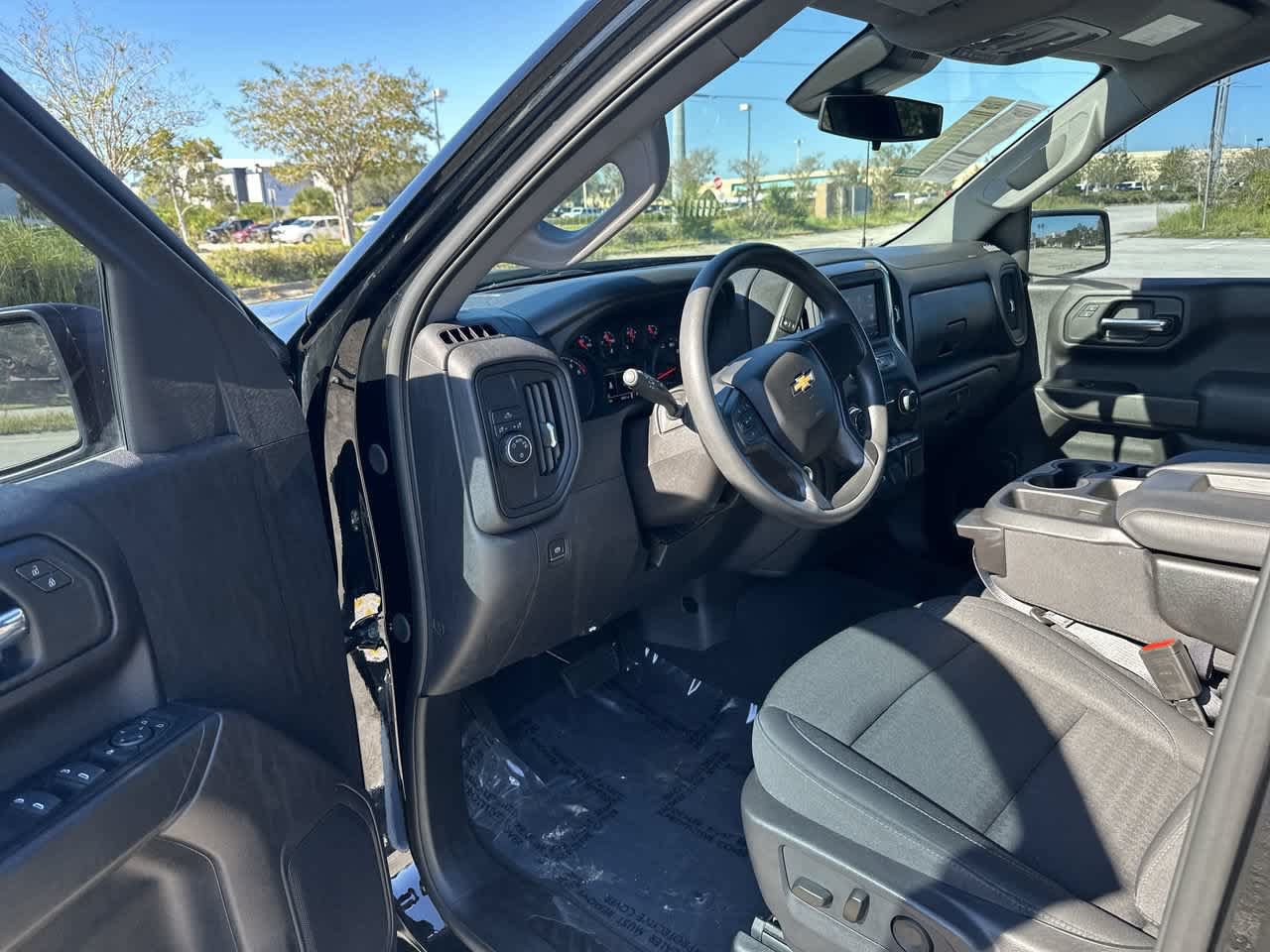 Used 2024 Chevrolet Silverado 1500 Custom RWD image 10