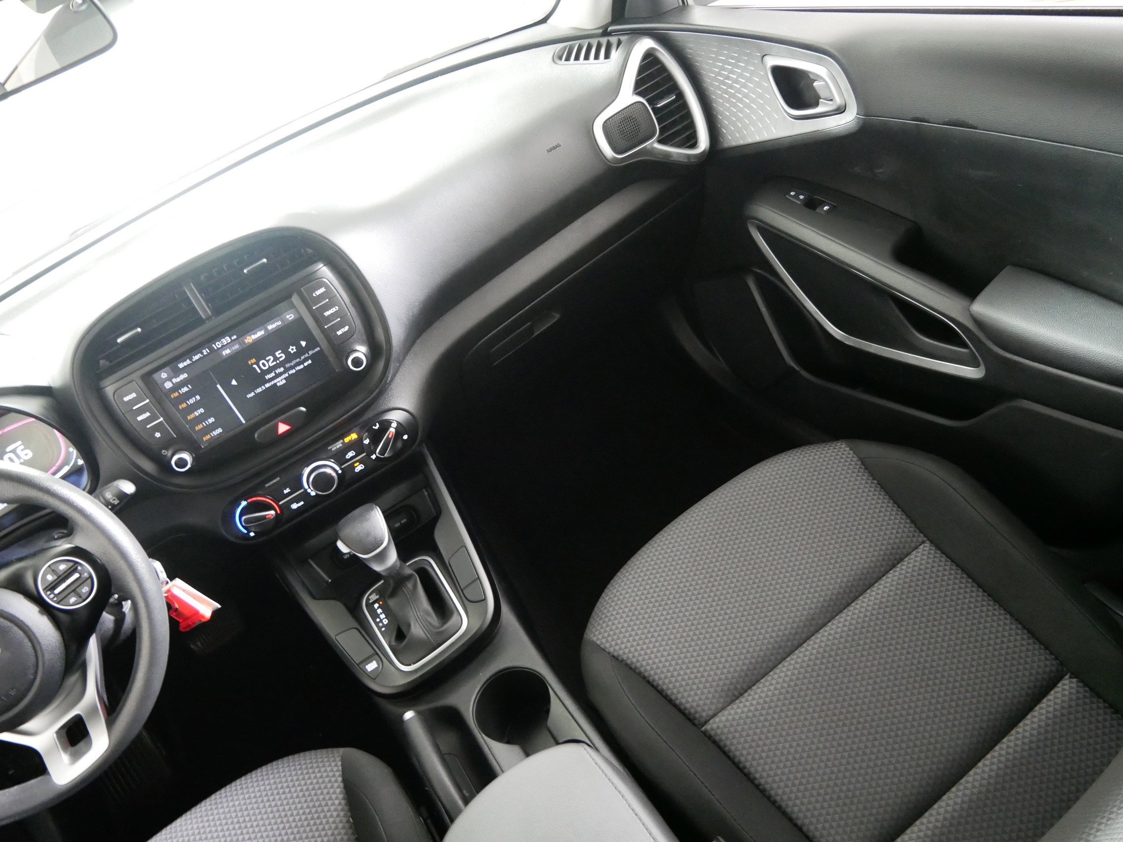 Used 2023 Kia Soul LX w/ Option Group 015 image 11