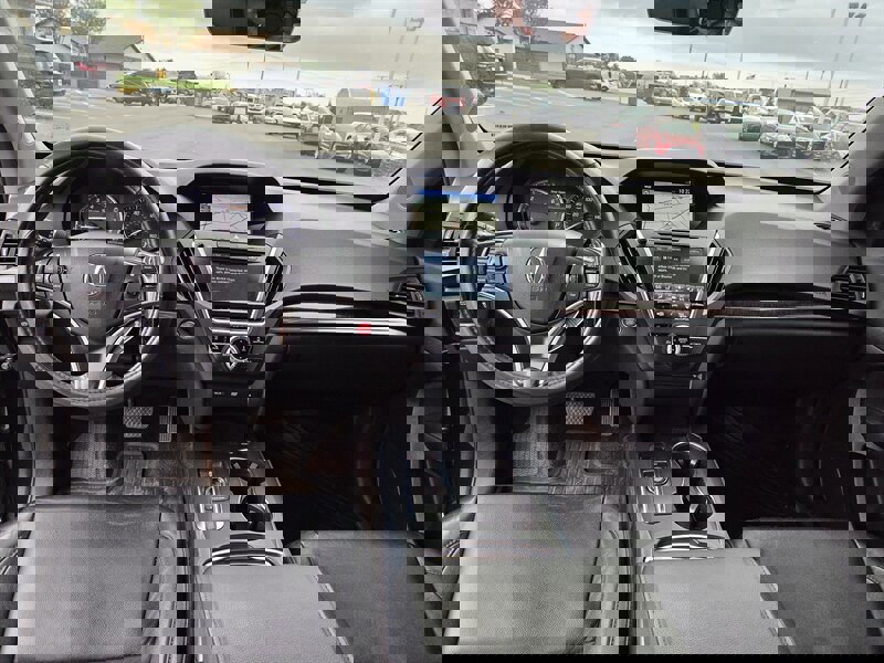 Used 2018 Acura MDX w/ Technology & Entertainment image 12