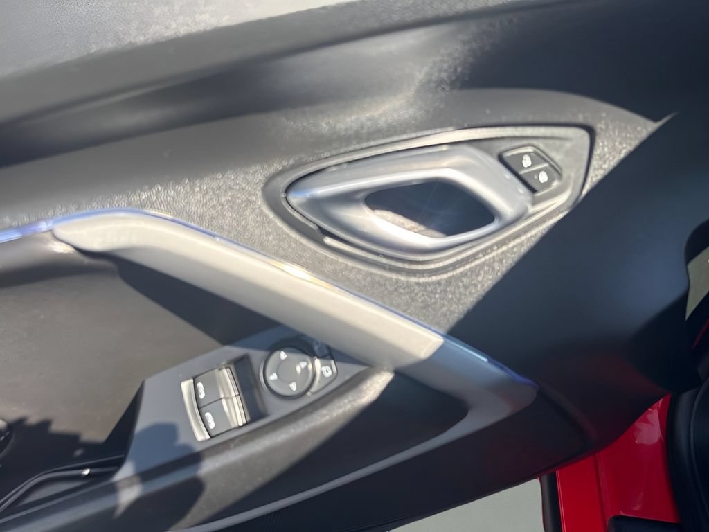 Used 2019 Chevrolet Camaro LT RWD image 23