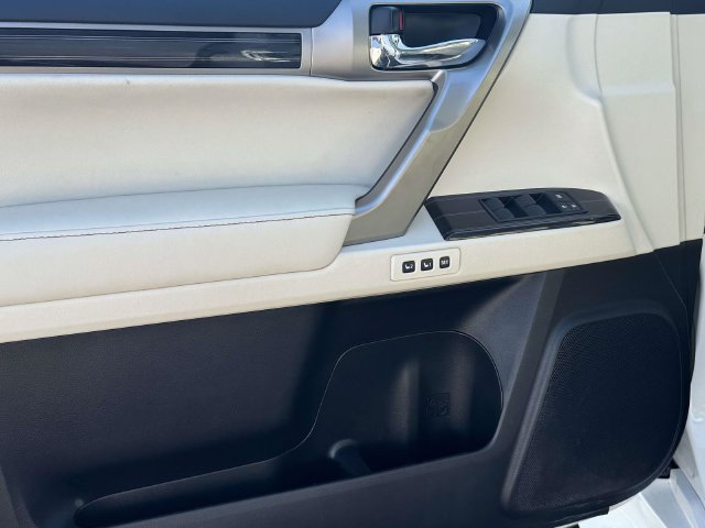 Used 2020 Lexus GX 460 Premium AWD/4WD image 37