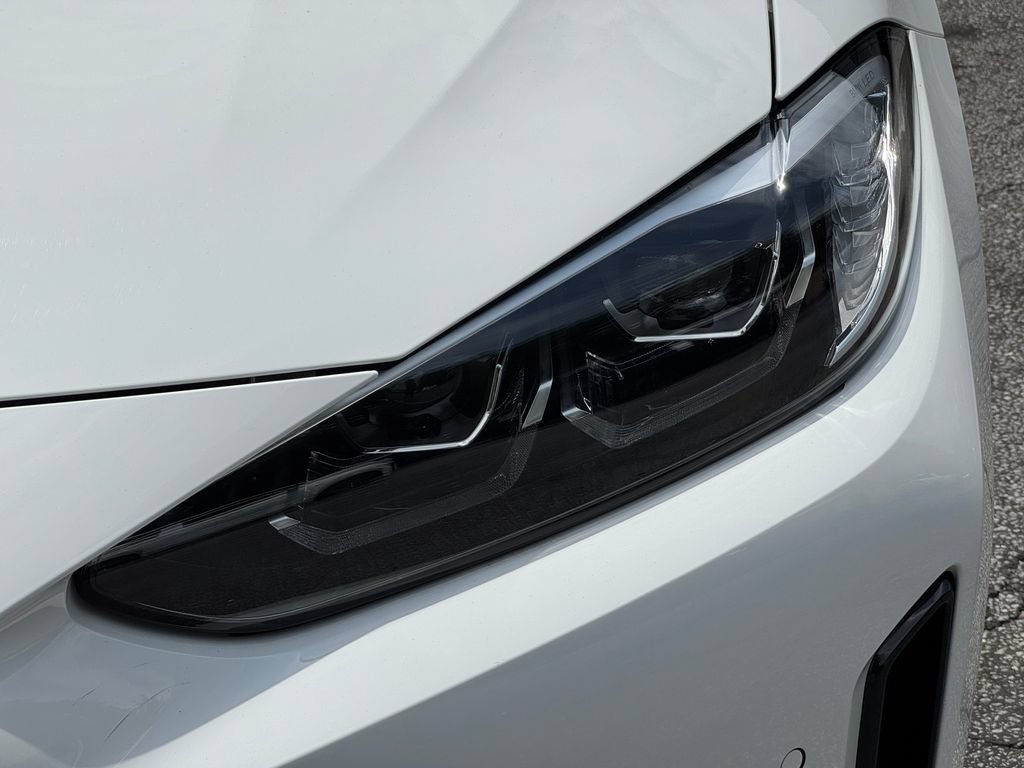 Used 2023 BMW i4 eDrive35 w/ Premium Package RWD image 4