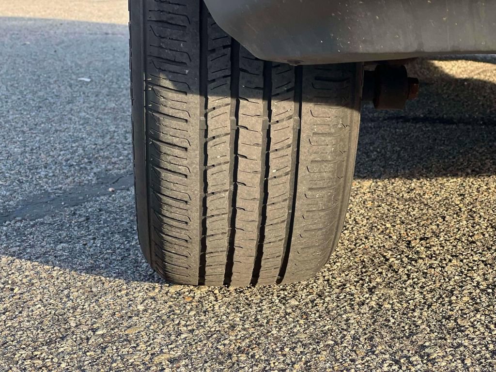 Used 2019 Chevrolet Trax LT w/ LT Convenience Package FWD image 10