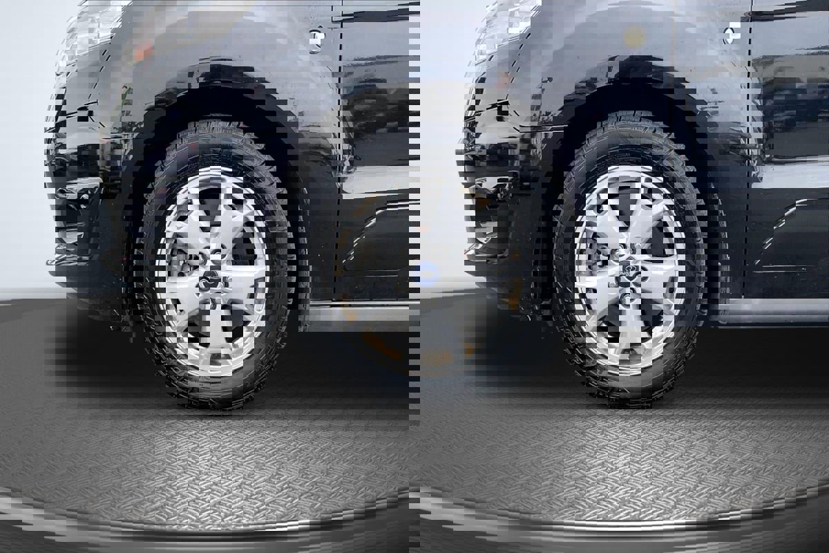 Used 2018 Ford Transit Connect XLT image 9