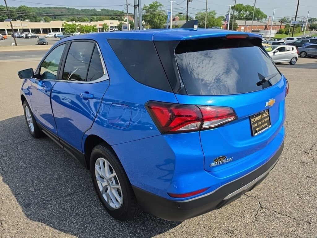 Used 2024 Chevrolet Equinox LT AWD/4WD image 5