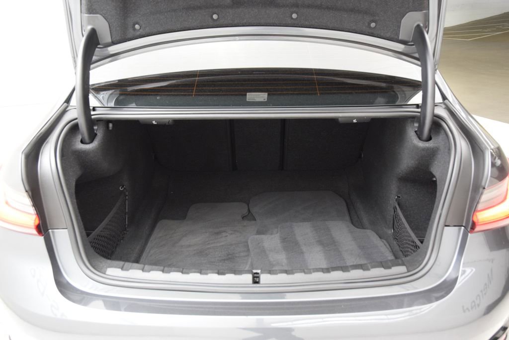 Used 2021 BMW 330i Sedan w/ Driving Assistance Package image 23