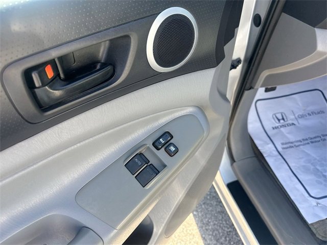 Used 2011 Toyota Tacoma 2WD Access Cab image 20
