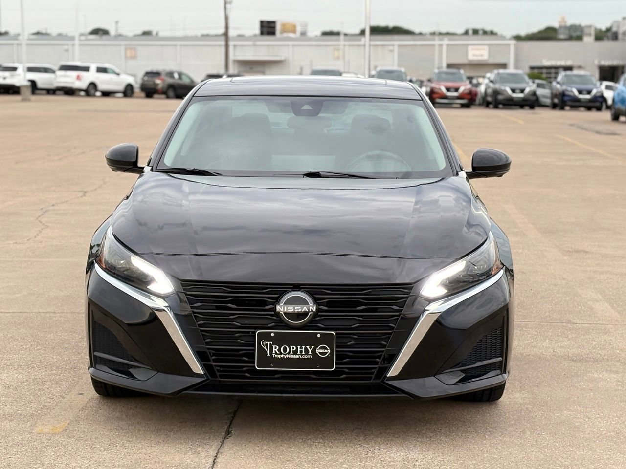Certified 2023 Nissan Altima 2.5 SL FWD image 5