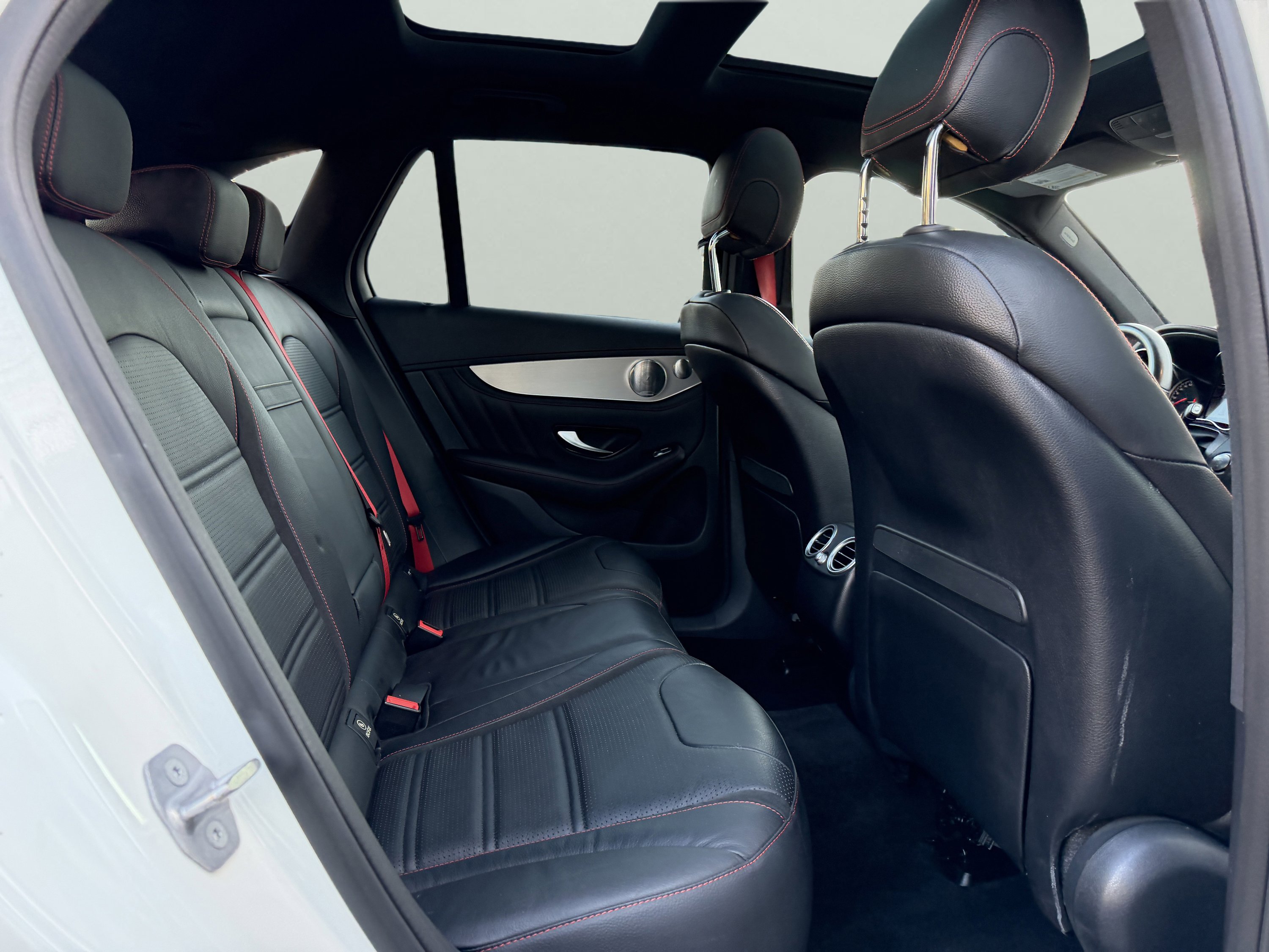 Used 2019 Mercedes-Benz GLC 43 AMG 4MATIC image 43