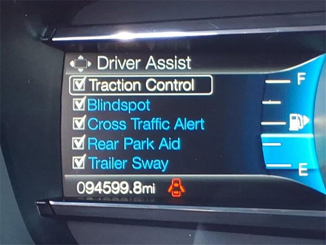 Used 2019 Ford Explorer XLT w/ Equipment Group 201A image 8