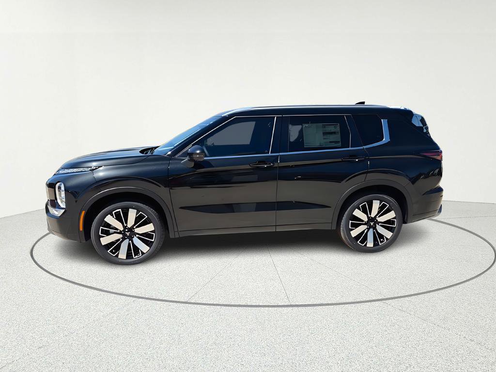 New 2026 Mitsubishi Outlander SEL FWD image 3