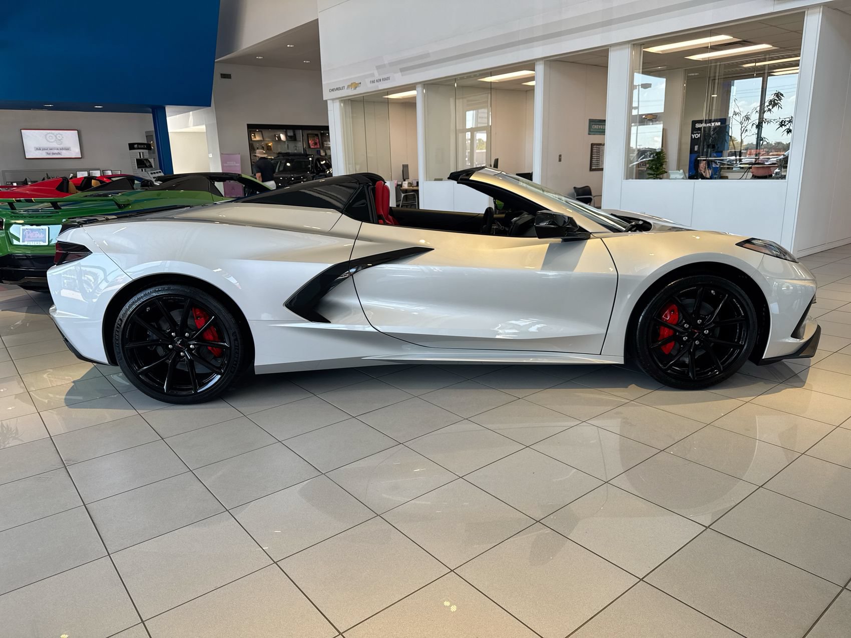 New 2027 Chevrolet Corvette Stingray Convertible w/ Battery Protection Package RWD image 9