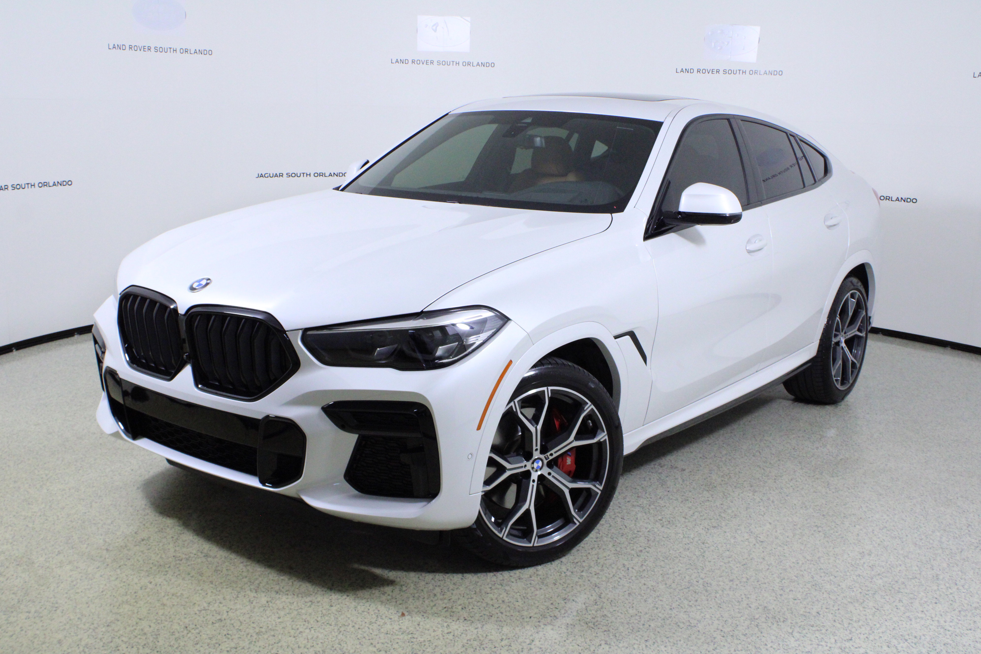 Used 2022 BMW X6 xDrive40i w/ M Sport Package