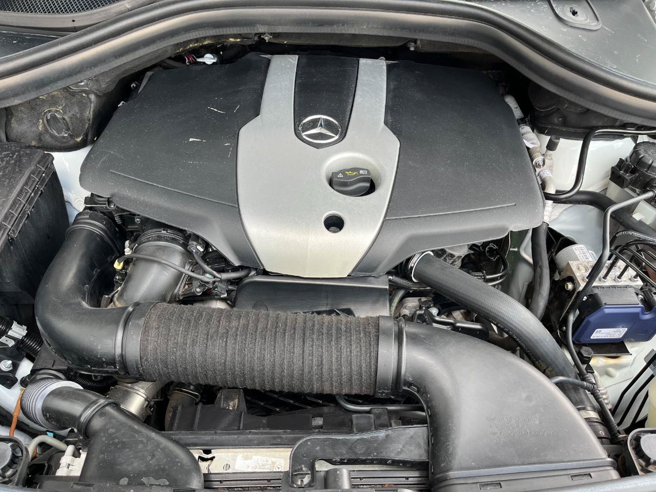 Used 2015 Mercedes-Benz ML 250 BlueTEC 4MATIC image 51