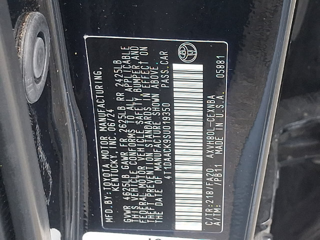 Used 2025 Toyota Camry LE FWD image 25