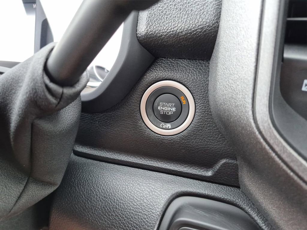 New 2026 RAM 2500 Tradesman AWD/4WD image 25