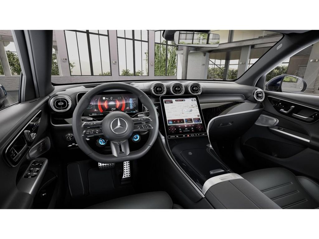 Used 2024 Mercedes-Benz GLC 43 AMG 4MATIC image 3