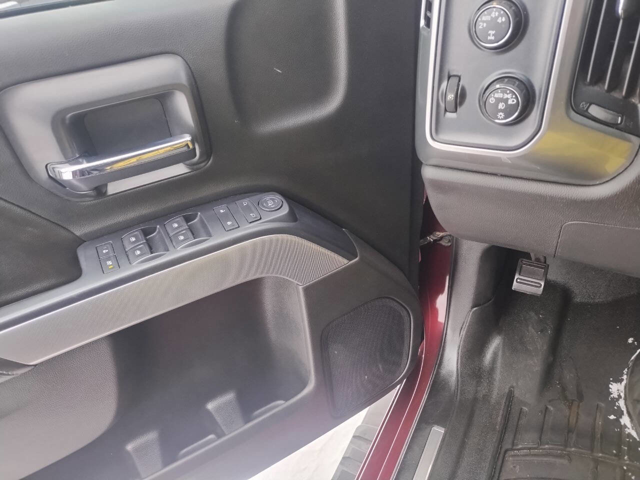 Used 2016 Chevrolet Silverado 1500 LT w/ All Star Edition image 4