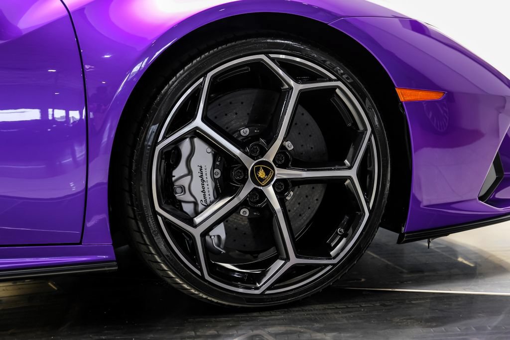Used 2024 Lamborghini Huracan EVO AWD/4WD image 56