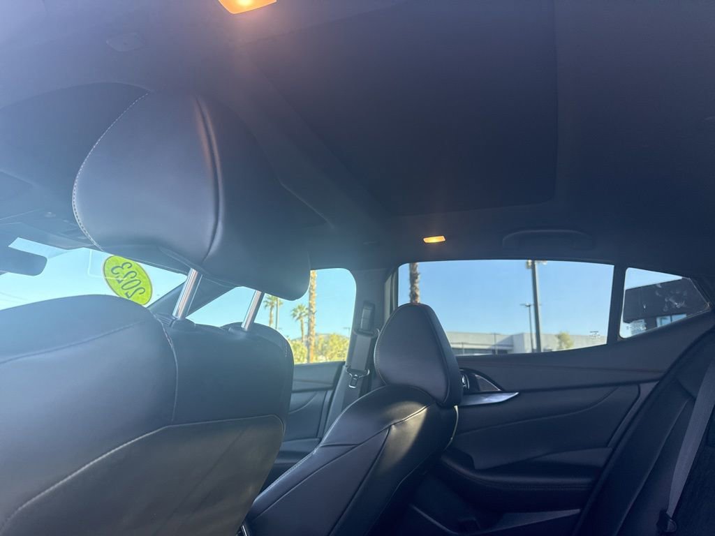 Used 2023 Nissan Maxima SR w/ Sport Mat Group FWD image 19