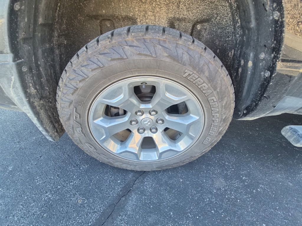 Used 2021 RAM 1500 Big Horn AWD/4WD image 9