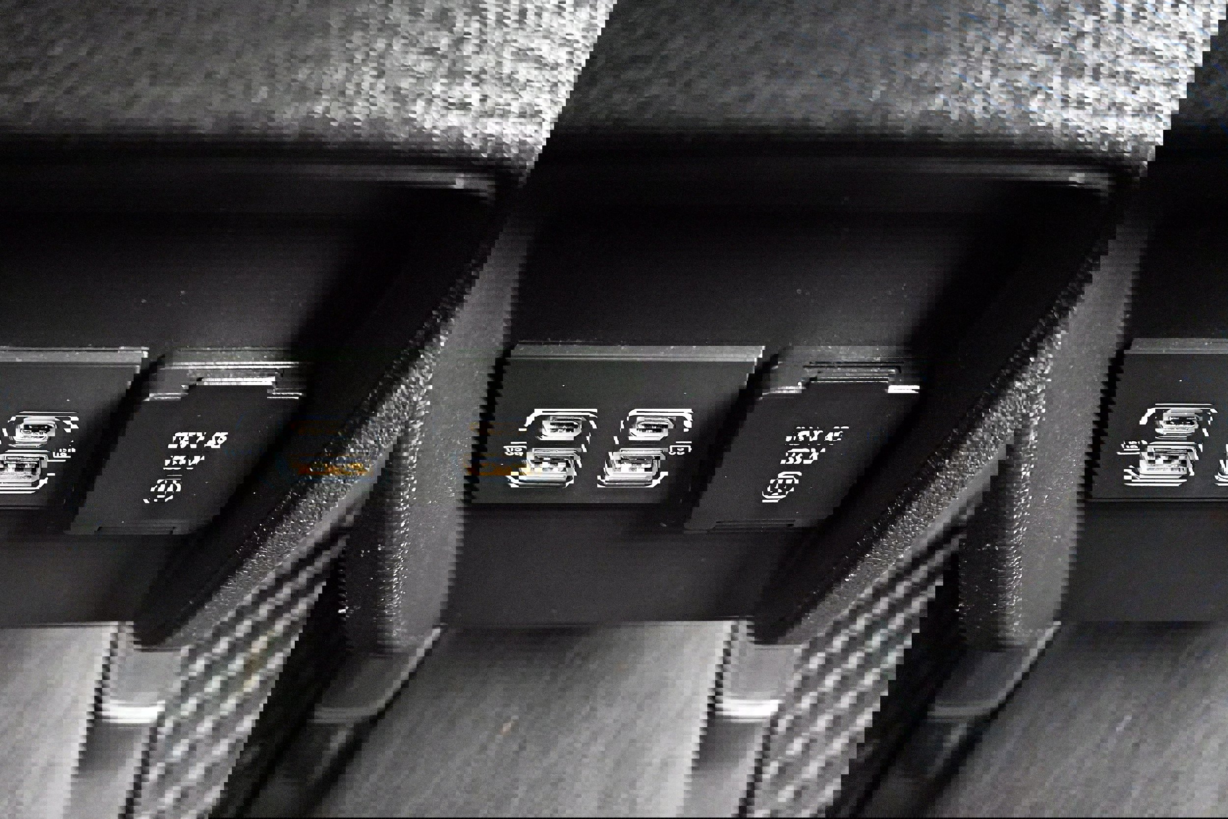 Used 2021 Jeep Cherokee Trailhawk w/ Trailer Tow Group image 28