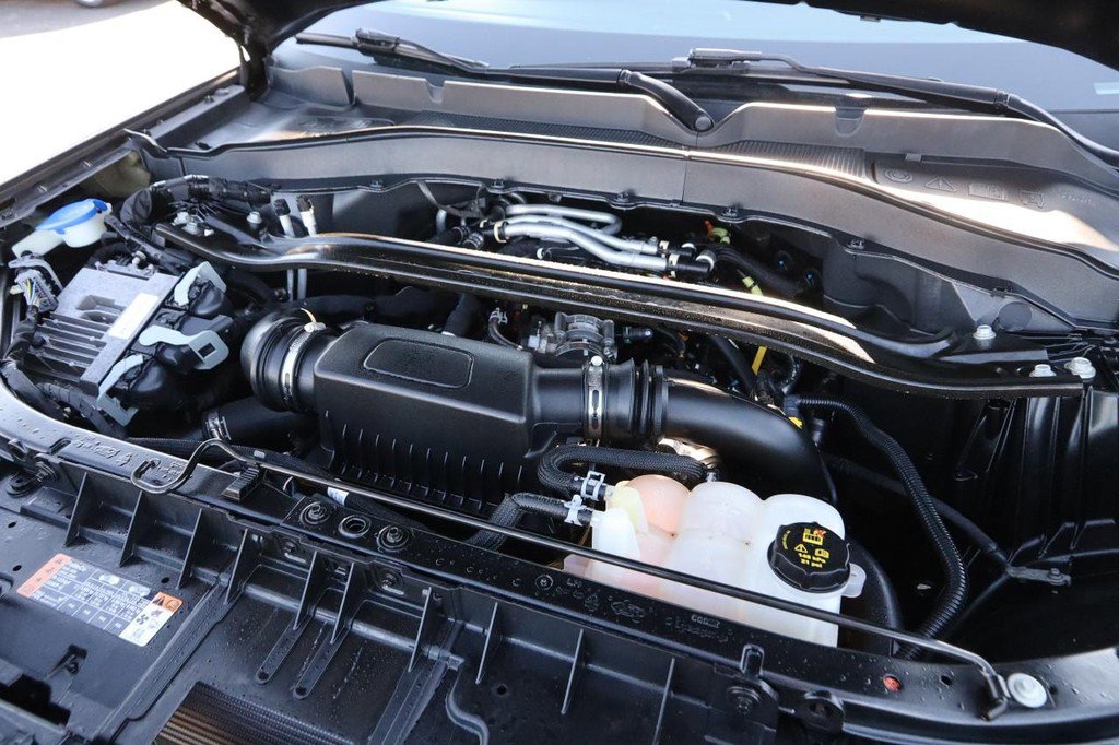 Used 2022 Ford Explorer ST image 29