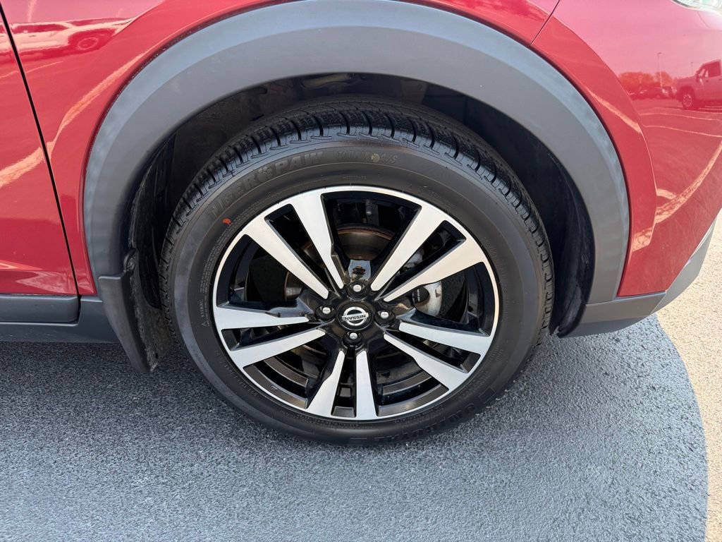 Used 2020 Nissan Kicks SR image 8
